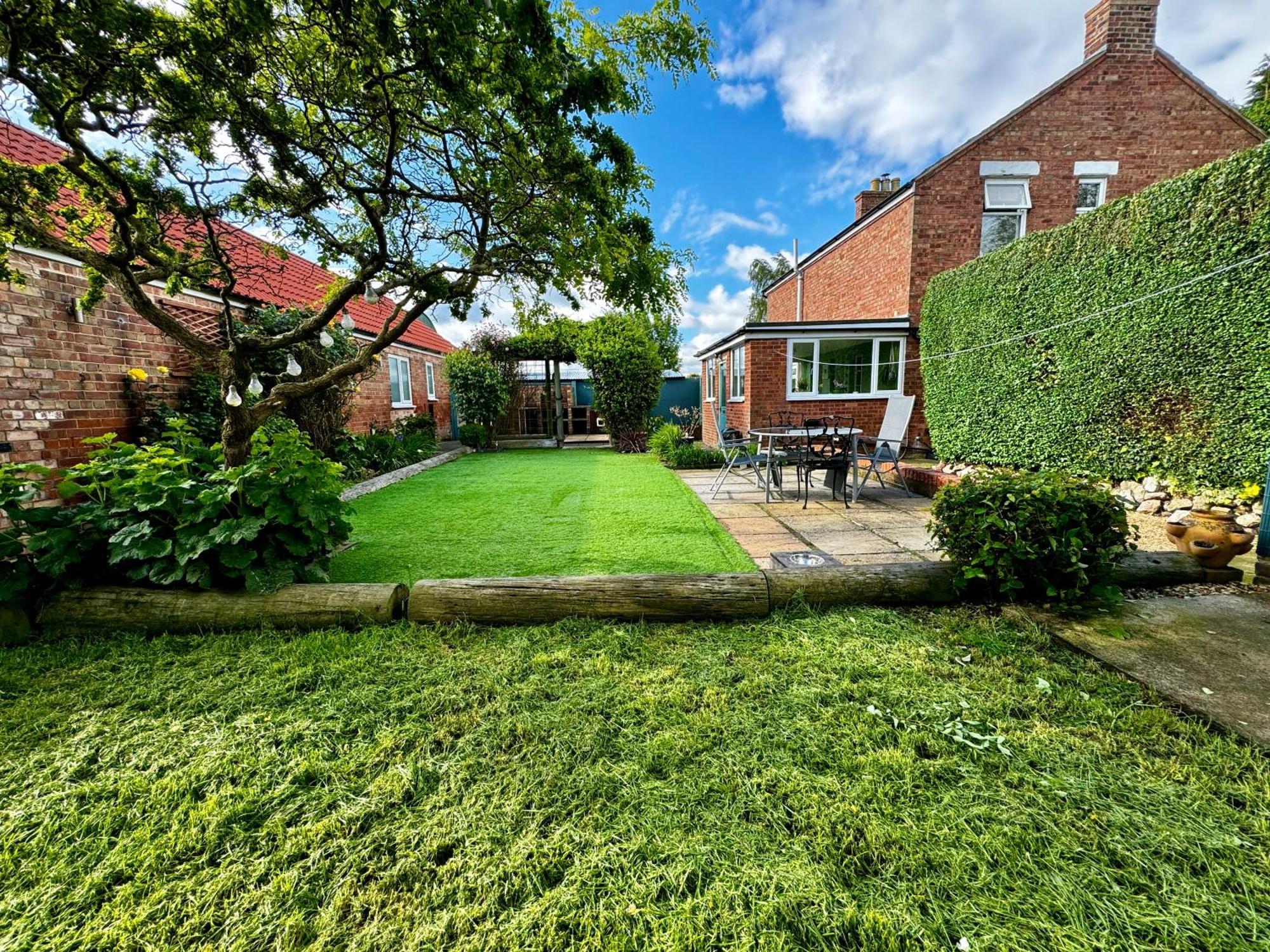 Luxury Isla Cottages, Bourne! Dog-Friendly, Countryside Views, Garden, Parking, 5Mins Pubs - Family Holiday Экстерьер фото